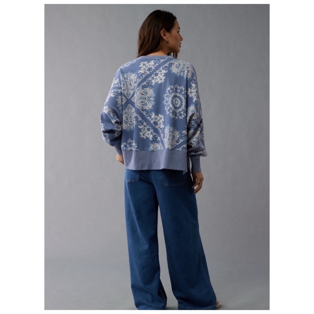 American Eagle Outfitters Blue Big Hug Crew Neck Sweatshirt NWT - Picture 3 of 9